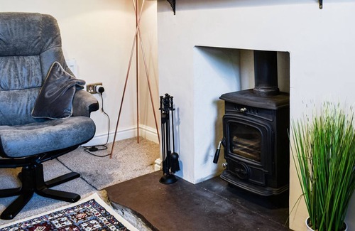 Llanfairfechan Cabaña | 3 bedroom accommodation in Llanfairfechan, near Conwy