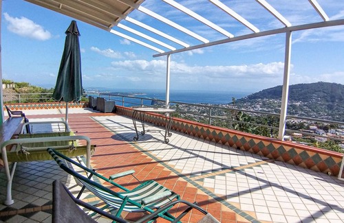 Fiaiano Casa | Alojamiento de 3 habitaciones en Barano