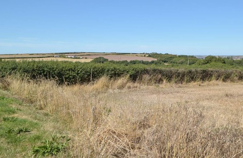 Hasguard Cross Cabaña | 3 bedroom accommodation in Hasguard Cross, near Haverfordwest