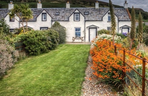 Catacol Cabaña | 3 bedroom accommodation in Catacol, near Lochranza