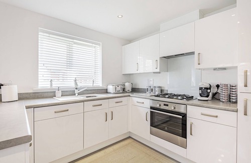 North Walsham Cabaña | Roma is ideally located for you to explore the North Norfolk coast as well as the Norfolk Broads.