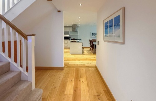 Carnon Downs Chalet De Esquí | 3 bedroom accommodation in Carnon Downs