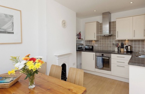 Salcombe Cabaña | Alojamiento de 3 habitaciones en Buckley St