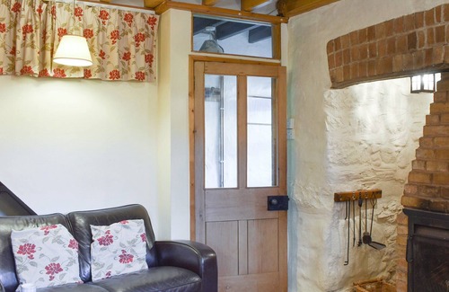 Llwyngwril Cabaña | 3 bedroom accommodation in Llwyngwril, near Barmouth