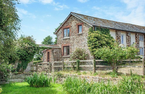 Umberleigh Cabaña | 3 bedroom accommodation in Kings Nympton, near South Molton