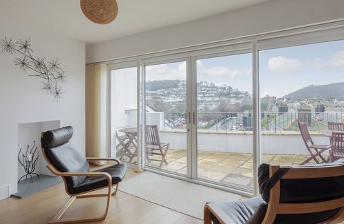 Dartmouth Cabaña | 3 bedroom accommodation in Market, Clarence & Sandquay
