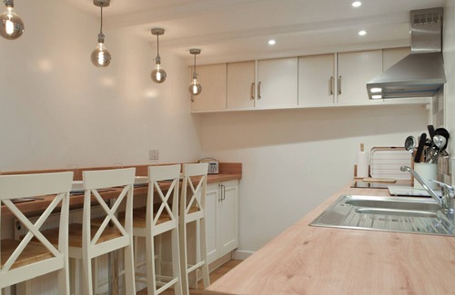 Fishguard Cabaña | 3 bedroom accommodation in Fishguard