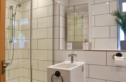 Street Cabaña | 3 bedroom accommodation in Glastonbury