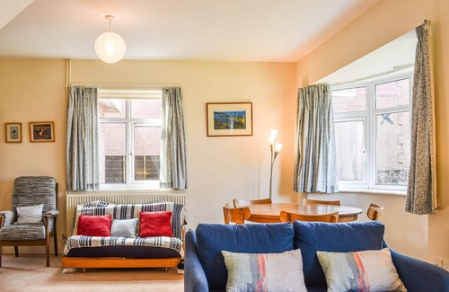 Shrewton Cabaña | 3 bedroom accommodation in Shrewton, near Salisbury