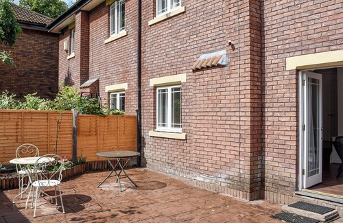 Hazel Grove Cabaña | Alojamiento de 3 habitaciones en Hazel Grove, Stockport