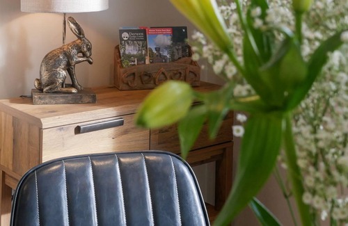 Welshpool Cabaña | 3 bedroom accommodation in Llangyniew, near Welshpool
