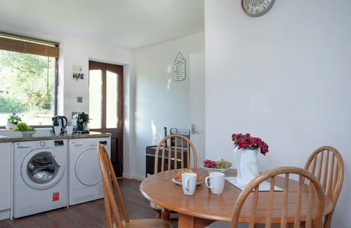 Colyton Cabaña | 3 bedroom accommodation in Colyton