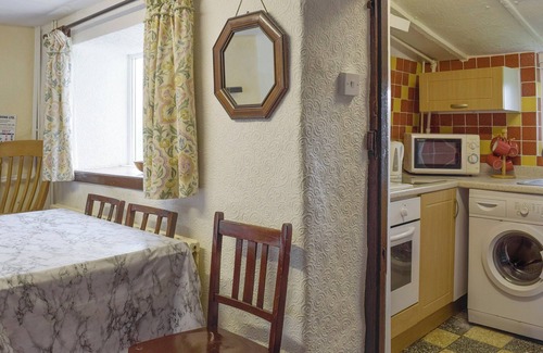 Pont Yates Cabaña | Alojamiento de 3 habitaciones en Cynheidre, cerca de Llanelli