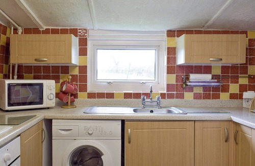 Pont Yates Cabaña | Alojamiento de 3 habitaciones en Cynheidre, cerca de Llanelli