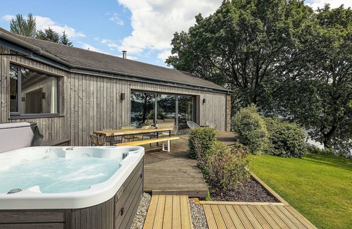 Saddell Cabaña | Alojamiento de 3 habitaciones en Brig o&rsquo;Turk, near Callander