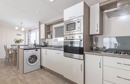 Rhyl Cabina | 3 bedroom accommodation in Rhyl