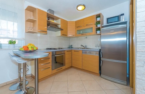 Drnis Casa | Alojamiento de 3 habitaciones en Drnis