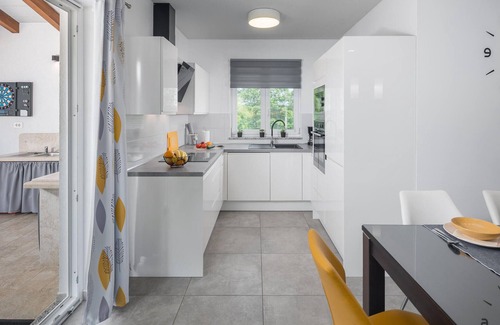 Grzini Casa | Alojamiento de 3 habitaciones en Zminj