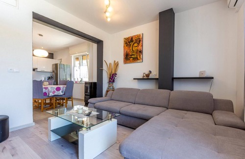 Jesenice Apartamento | Impresionante apartamento de 3.