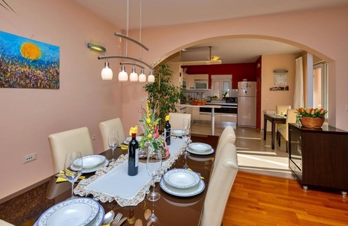Igrane Apartamento | Increíble apartamento de 3 habitaciones.