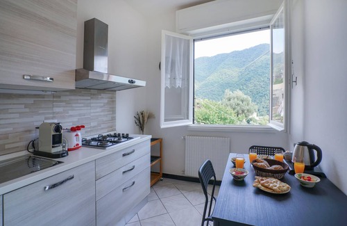 Avegno Apartamento | 3 bedroom amazing apartment in Avegno