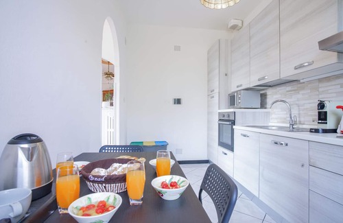 Avegno Apartamento | 3 bedroom amazing apartment in Avegno