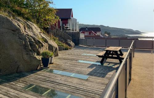 Korshamn Apartamento | 3 Bedroom Amazing Apartment In Korshamn