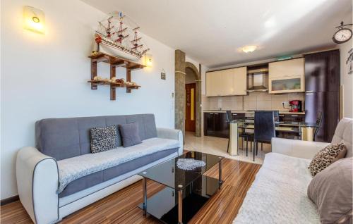 Duce Apartamento | 3 Bedroom Amazing Apartment In Duce