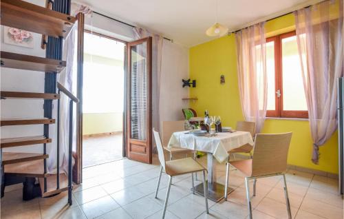 Castel Di Tusa Apartamento | 3 Bedroom Amazing Apartment In Castel Di Tusa