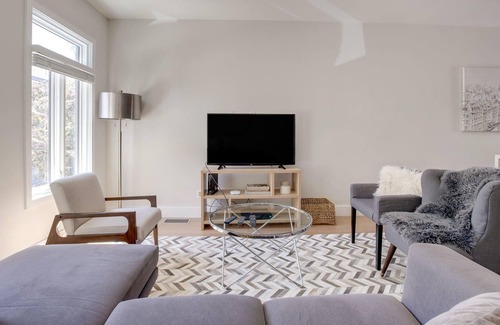 Nob Hill Apartamento | 3 Bedroom Apartment in Upscale Neighborhood