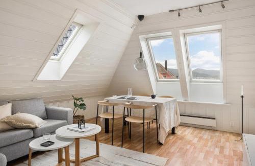 Bergenhus Apartamento | 3 Bedroom apartment 500m to bryggen