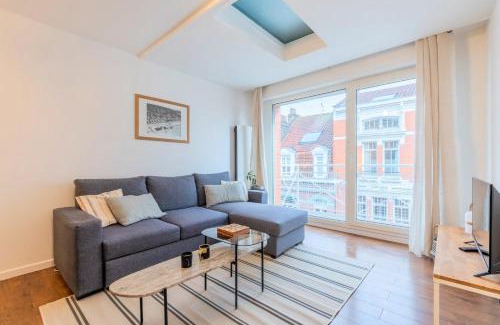 La Madeleine Apartamento | 3 bedroom apartment with parking & balconies