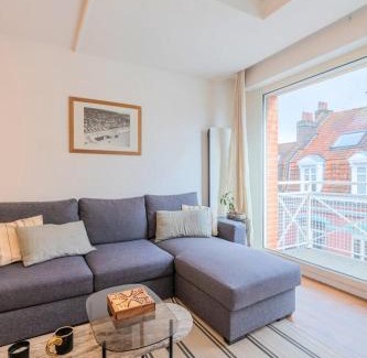 La Madeleine Apartamento | 3 bedroom apartment with parking & balconies