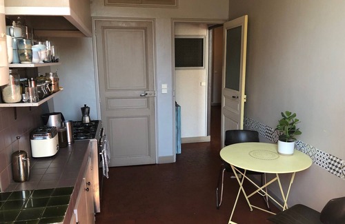 1st Arrondissement Apartamento | 3 Bedroom Apartment in Marseille