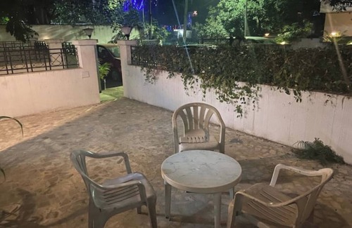 Meera Nagar Apartamento | 3-bedroom apartment in excellent locality in Koregaon Park, Pune