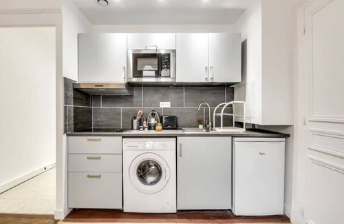 Les Iles Apartamento | 3-bedroom apartment in superb Paris with AC, WiFi. Enjoy your stay
