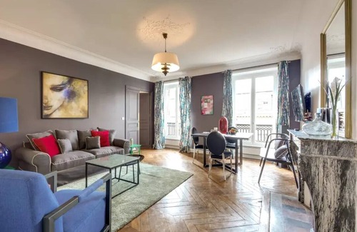 Les Iles Apartamento | 3-bedroom apartment in superb Paris with AC, WiFi. Enjoy your stay