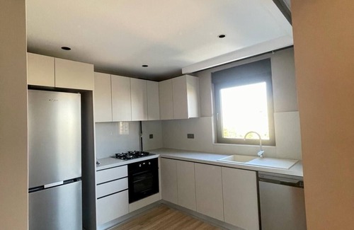 Konyaalti Apartamento | 3-bedroom Apartment in enchanting Antalya with AC, WiFi