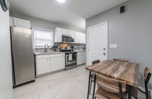 Cranston Apartamento | 3 bedroom apartment in Cranston, RI