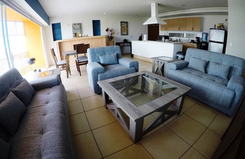 Puerto Vallarta Condominio | Apartamento de 3 dormitorios en la zona hotelera de la Joya.