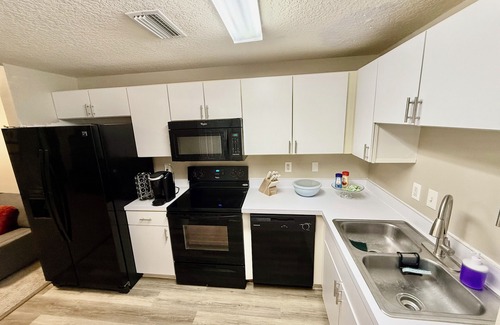 Hopkins Fitch Grant Apartamento | 3-bedroom apartment in brilliant Holly Hill with WiFi, AC