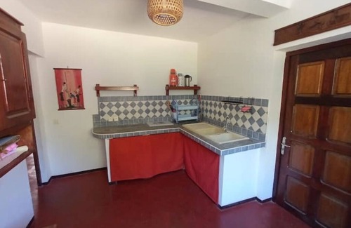 Mahambo Apartamento | 3-bedroom apartment with kitchen.