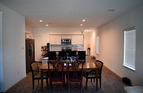 Spring Apartamento | 3-bedroom apartment with swimming pool in Spring Texas, 15 mins to the airport!