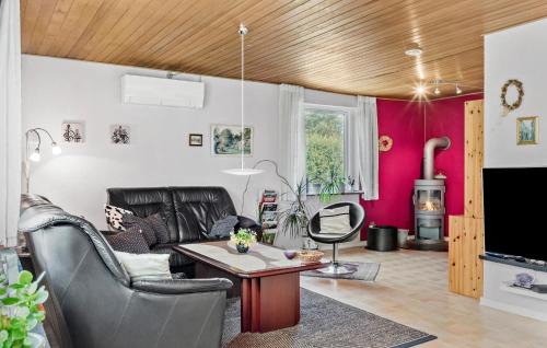 Horslunde Casa | 3 Bedroom Awesome Home In Horslunde