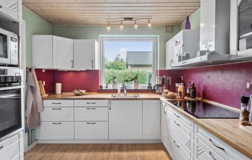 Horslunde Casa | 3 Bedroom Awesome Home In Horslunde