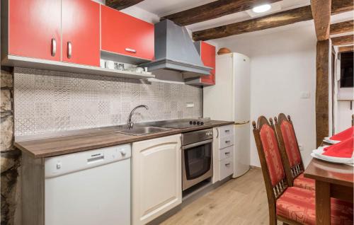 Jurdani Casa | 3 Bedroom Awesome Home In Jurdani