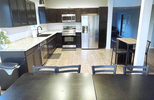 Clatskanie Casa | 3-bedroom barndominium on a family farm in charming Clatskanie countryside