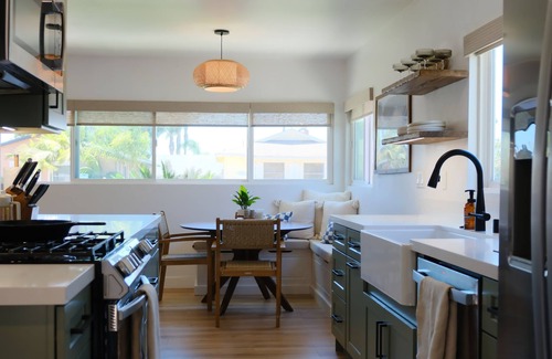 Bay Ho Casa | 3-bedroom Beach style Bungalow in sunny San Diego!