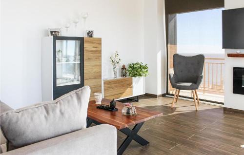 Los Arenales del Sol Apartamento | 3 Bedroom Beautiful Apartment In Elche