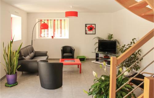 Dourdan Casa | 3 Bedroom Beautiful Home In Dourdain